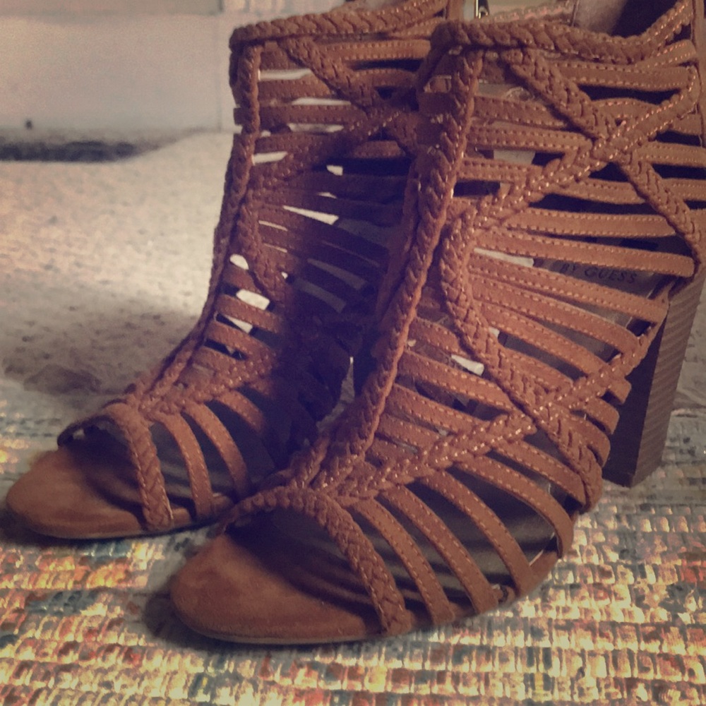 Guess boho heels